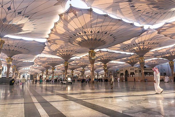Menelusuri Jejak Sejarah di Kota Madinah